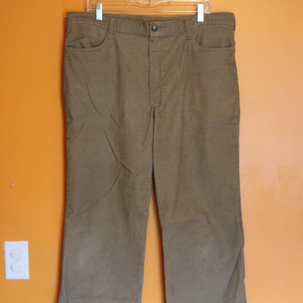Woolrich Woolen Mills Corduroy Pants